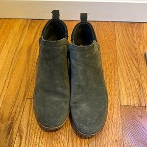 TOMS Women’s Green Bootie, size 7